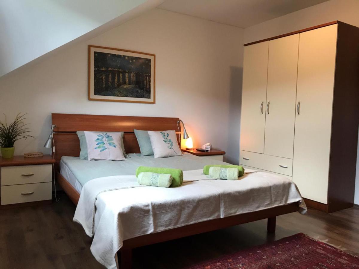 Holiday House Kora Кореница Екстериор снимка