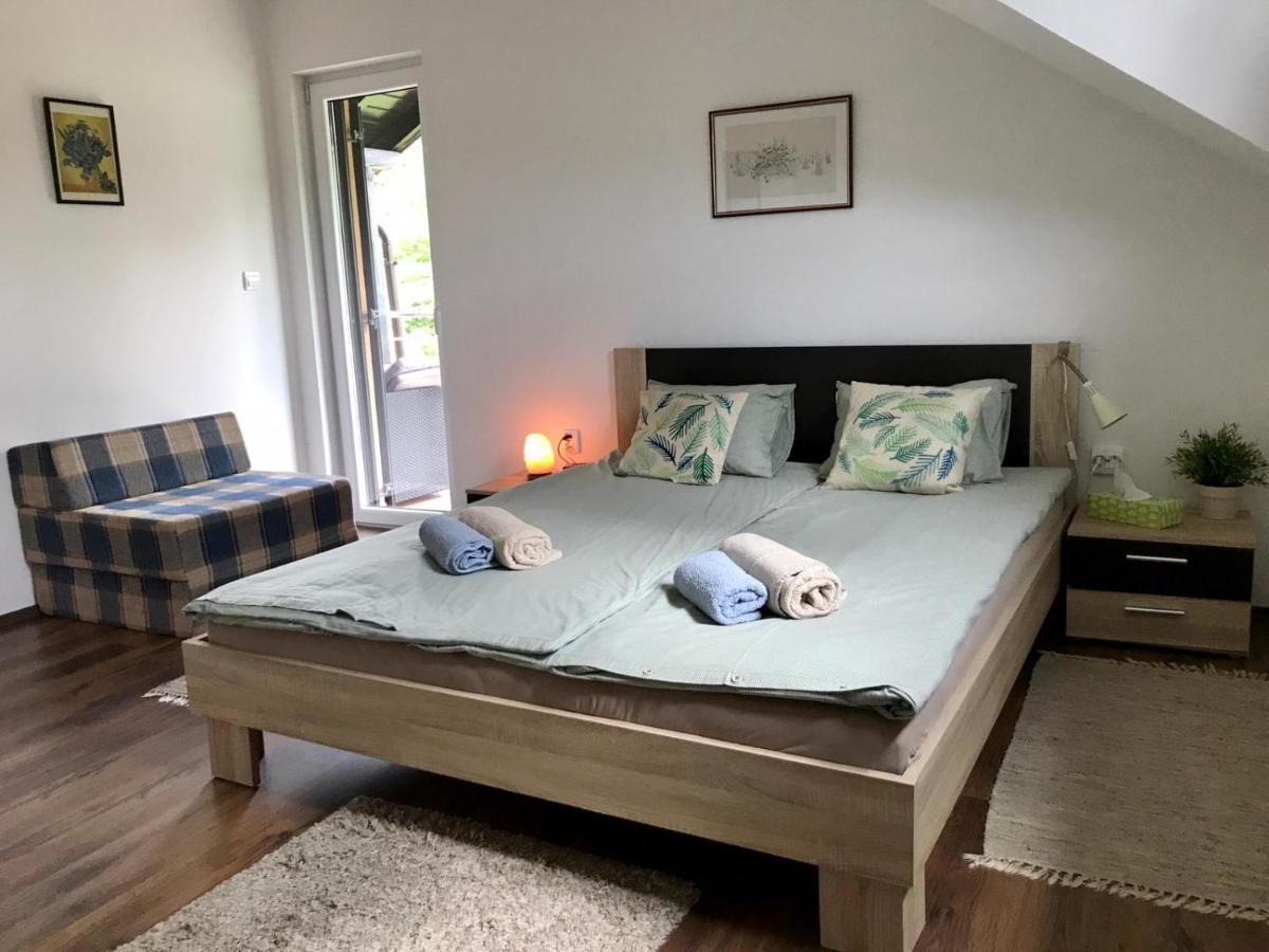 Holiday House Kora Кореница Екстериор снимка