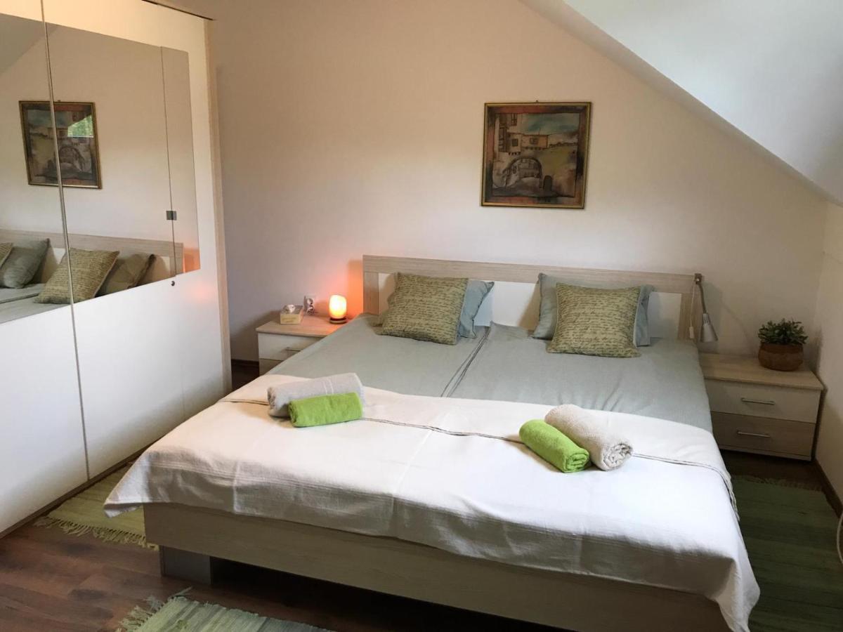 Holiday House Kora Кореница Екстериор снимка