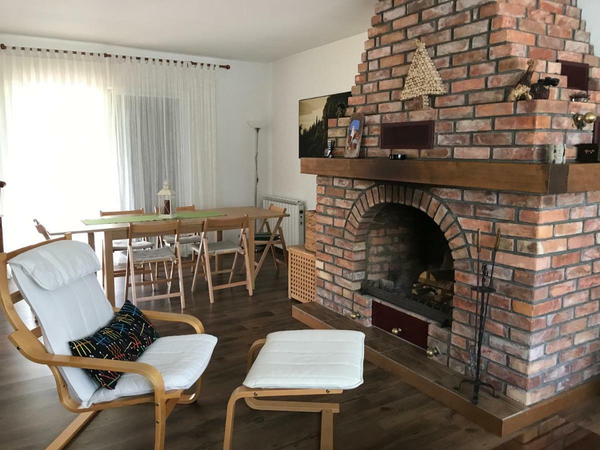 Holiday House Kora Кореница Екстериор снимка
